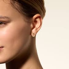 Force 10 left single earring Small model in 18k yellow gold and diamonds.  Sold individually.