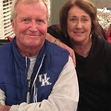 Wendy Wayman's Instagram, Twitter & Facebook