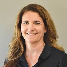 Kerri Hardy's Instagram, Twitter & Facebook