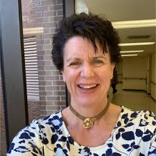 Houston office General Manager Jennifer Kim spoke