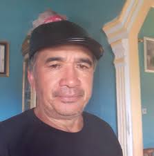 Rip Bapak engko seroan teman satu kerja dan Sudara setiap MLM datang ba  kumpul di rumah😭😭