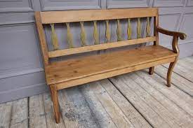 Eine original truhenbank im schönen shabby chic style. Kleine Biedermeier Bank Bei Pamono Kaufen