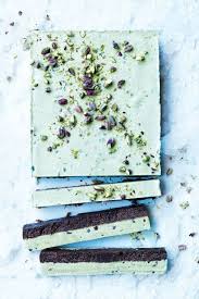 This Pistachio And Cacao Ice Cream Cake Is Nothing Like The One You Had As A Child And That S A Good Thing Recipe Summer Cake Recipes Pistachio Ice Cream Ice