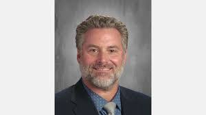 Amanda Retzer's Instagram, Twitter & Facebook