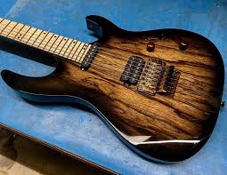 Gorgeous Black Limba Beast Kiesel Blacklimba Black Blackburst Madeinamerica Wood Woodworking Love Instruments Guitar Guitar Design Cool Guitar