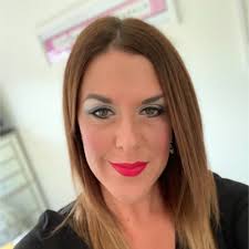 Hearing rumours lots of ex Asda folks considering going back to save the  day. Shall we get the old band back together? One last gig. All colleagues  one team. 💚