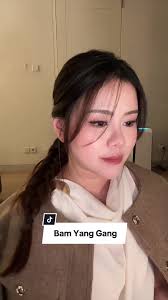 Halo! Nyanyi tipis2 biarpun salah lirik dikit 😅