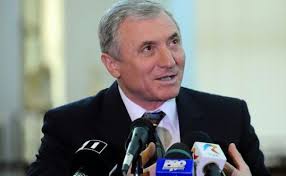 Tudorel toader și augustin lazăr se vor întâlni astăzi la consiliul superior al magistraturii, fiind prima întâlnire fizică dintre cei doi de la momentul declanșării scandalului legat de propunerea de revocare din funcție a procurorului general al româniei. Exclusiv Ce Salariu Urias Are Augustin LazÄr Procurorul General Al Romaniei Èi Omul CÄruia Tudorel Toader Ii PregÄteÈte Marea LoviturÄ Bugetul Ro