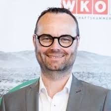 𝗙𝗶𝘀𝗵𝗶𝗻𝗴 𝗳𝗼𝗿 𝗰𝗼𝗺𝗽𝗹𝗶𝗺𝗲𝗻𝘁𝘀!?