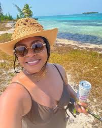 Debbie Catt's Instagram, Twitter & Facebook