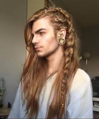 The best haircuts for men are constantly changing. 50 Intriguing Hipster Hairstyles Menhairstylist Com