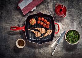 Udforsk le creusets klassiske støbejernsprodukter og moderne køkkenudstyr: Le Creuset Grillpfannen Im Uberblick Grillpfanne Test De