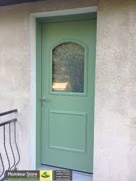 Porte D Entree Aluminium Sur Mesure Coloris Vert Clair Forme Arc Et Vitrage Delta Mat Porte Entree Aluminium Entree Design Entree