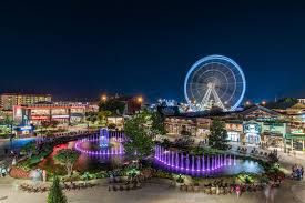 Gatlinburg cabins and pigeon forge cabin rentals in the great smoky mountains in tennessee. Image Gallery The Island In Pigeon Forge Tennessee
