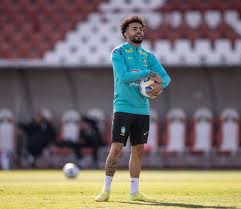 Как сообщает журналист бренно беретта. Stalo Izvestno Skolko Zenit Gotov Potratit Na Klaudino Futbol 24