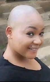 BUGONIA will hold a special 'bald' screening where people must have shaved  heads, or have their heads shaved beforehand in order to watch the movie.