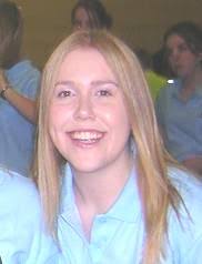 UFO yng nghanol y ddinas