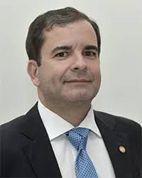 Taís Paranhos: Quem é o juiz que revogou o pedido de prisão do cantor  Gusttavo Lima