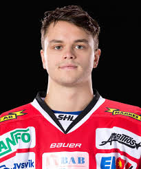 Sam Duggan signs for Cardiff Devils