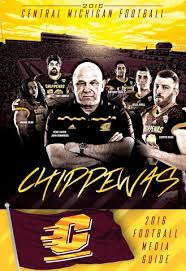 2014 Football Media Guide by Robert Wyman