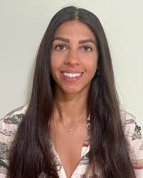 Danielle Bannon's Instagram, Twitter & Facebook