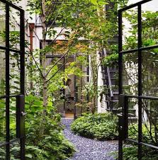 The Stunning Zen Result Of A Four Year Townhouse Renovation New York Homes Garden Design Urban Garden