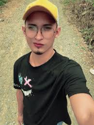 Adrian Camacho 🧃🍫 (@adriancamachov97) • Instagram photos and videos