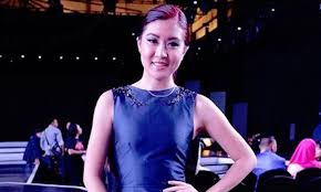 Anugerah meletop era adalah anugerah terbaru yang memberikan kuasa kepada orang ramai untuk. Gaya Selebriti Di Karpet Merah Anugerah Meletop Era 2016
