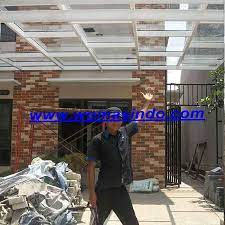 Harga kanopi kaca tempered dan harga kanopi kaca laminated hingga harga kanopi kaca biasa dengan harga kanopi atap kaca per meter persegi sekaligus jenis. Harga Kanopi Kaca Minimalis Terbaik 2021 Area Carprot Teras Void