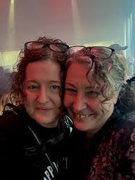 Darlene Villegas's Instagram, Twitter & Facebook