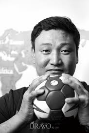 '뭉쳐야 찬다' 핸드볼의 神 윤경신, 골키퍼 김동현을 위협하고 싶다. ìœ¤ê²½ì‹  ì•„ë‚´ ê¶Œìˆœê· 