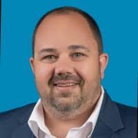 Lana Malhas's Instagram, Twitter & Facebook