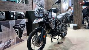 The new tiger 800 xcx seemed a little taller than before, possibly due to the thicker new seat. New 2018 Triumph Tiger Xcx Youtube
