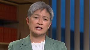 Coronavirus: Dr Suzy Green: panicking makes you more likely to get virus