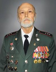 Служение как образ жизни и стержень характера- Найдите свой путь к истинному наслаждению