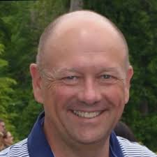 I am thrilled to announce my new role at J.P. Morgan Private Bank. Looking  forward to connecting soon.