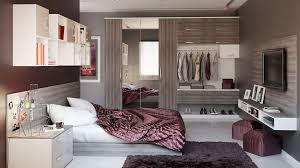 Kitaplık ve doğal ahşap orta sehpanın aynı anda kullanılabileceği pratik ev dekorasyon örneklerinden bir tanesi oldukça eğlenceli bir model. Kanepe Fikri Yatak Odasy Fikirleri