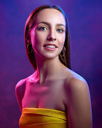 Monique Penn's Instagram, Twitter & Facebook