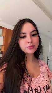 Victoria Forsyth's Instagram, Twitter & Facebook