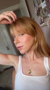 stitch with @Greta OK! #fallfashion #fall #falltrends #bangs