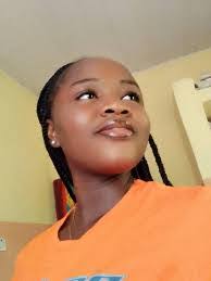 Esther David's Instagram, Twitter & Facebook