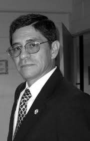 CURRICULUM VITAE (Julio, 2010) I. Datos personales Nombre José Eduardo  Bedoya Benítez Cédula de identidad 3-216-029 Lugar y f