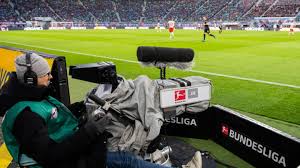 Alle daten, anstoßzeiten und ergebnisse für den 2. Bundesliga 2021 22 Wo Werden Die Spiele In Live Stream Und Tv Ubertragen Stern De