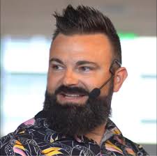 Member monday featuring local business owners