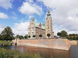 See thrones and the crown jewels and wander through the rosenborg castle gardens. Rosenborg Castle The Crown Jewels Copenhagen Royal Castle Moat Tourist Sightseeing Denmark Scandinavia Blue Pikist
