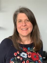 Laura Windham's Instagram, Twitter & Facebook