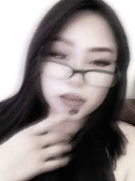 Iris Beltran (@heyitsirisb)