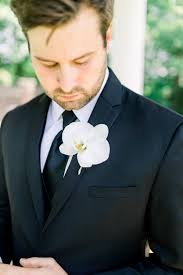 Pin On Black White Green Wedding By Belli Fiori Stl