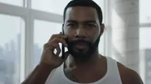 Padded jacket without sleeves of James "Ghost" St. Patrick (Omari Hardwick)  in Power S04E10