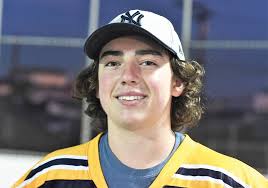 Monte Vista's Tyler Lopez awarded $7,500.00 for the incredibly competitive  Jack Mashin scholarship. Only 1 male athlete is awarded for entire  district! Well deserved, congrats Ty!